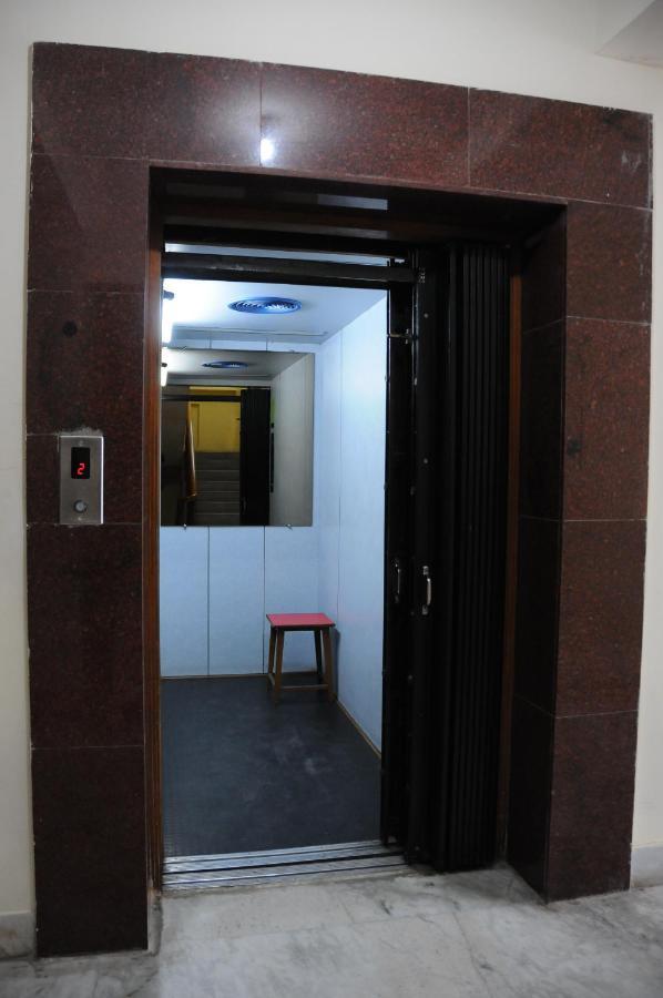 Lloyds Serviced Apartments, Near Music Academy Chennai Luaran gambar