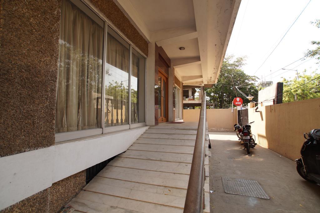 Lloyds Serviced Apartments, Near Music Academy Chennai Luaran gambar