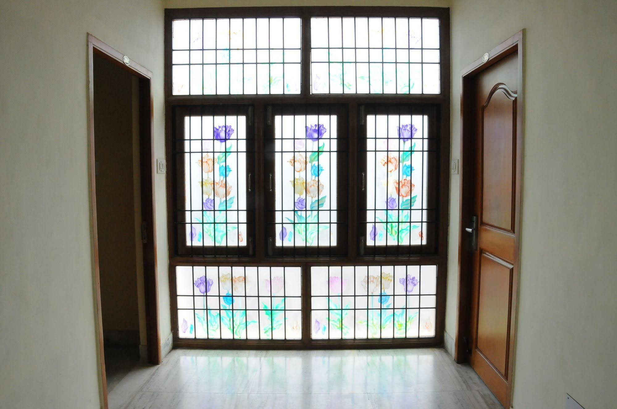 Lloyds Serviced Apartments, Near Music Academy Chennai Luaran gambar